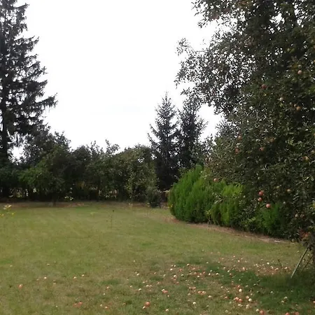 Peresztegi Paraszthaz *